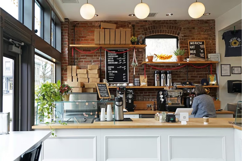 café